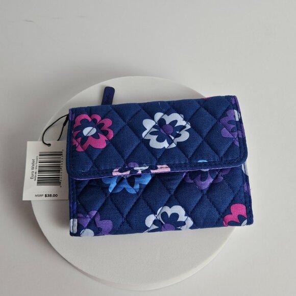 NWT Vera Bradley Euro Wallet Blue Ellie Flowers 14419-I46 Tri-Fold - Picture 1 of 15